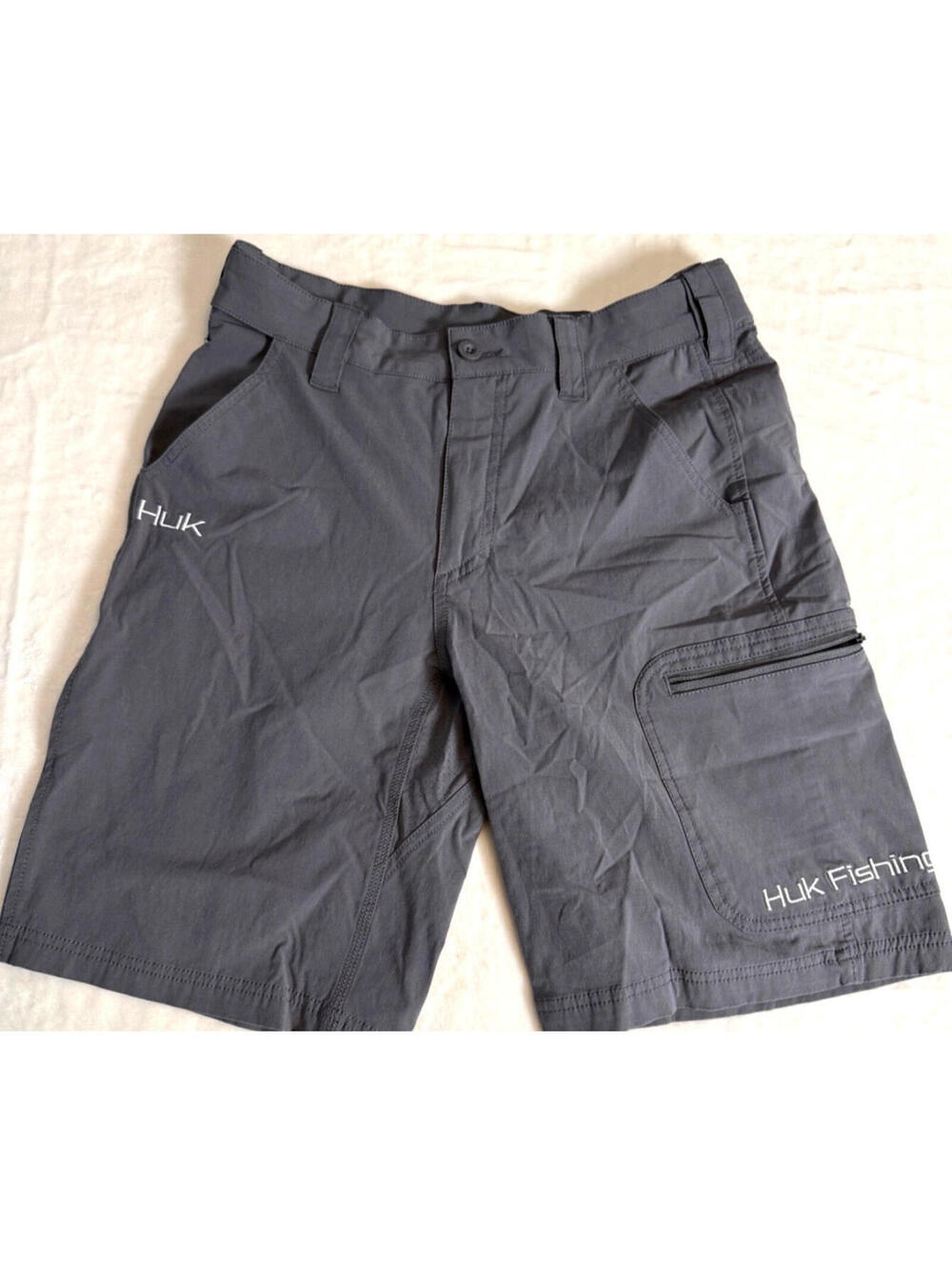 Huk Fishing Performance Shorts Gray Cargo Mens Small
